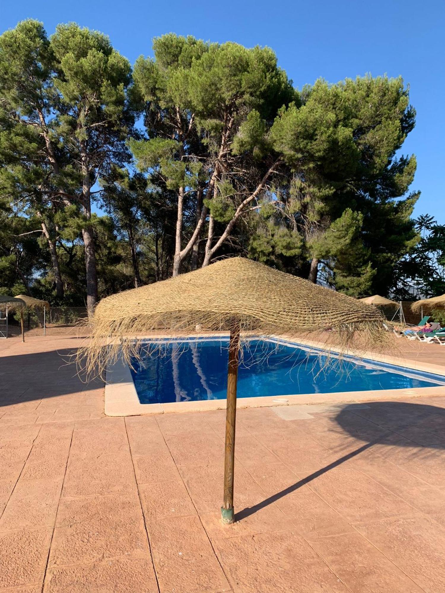 Castillo Con Piscina En Plena Sierra Calderona Segorbe Exterior photo